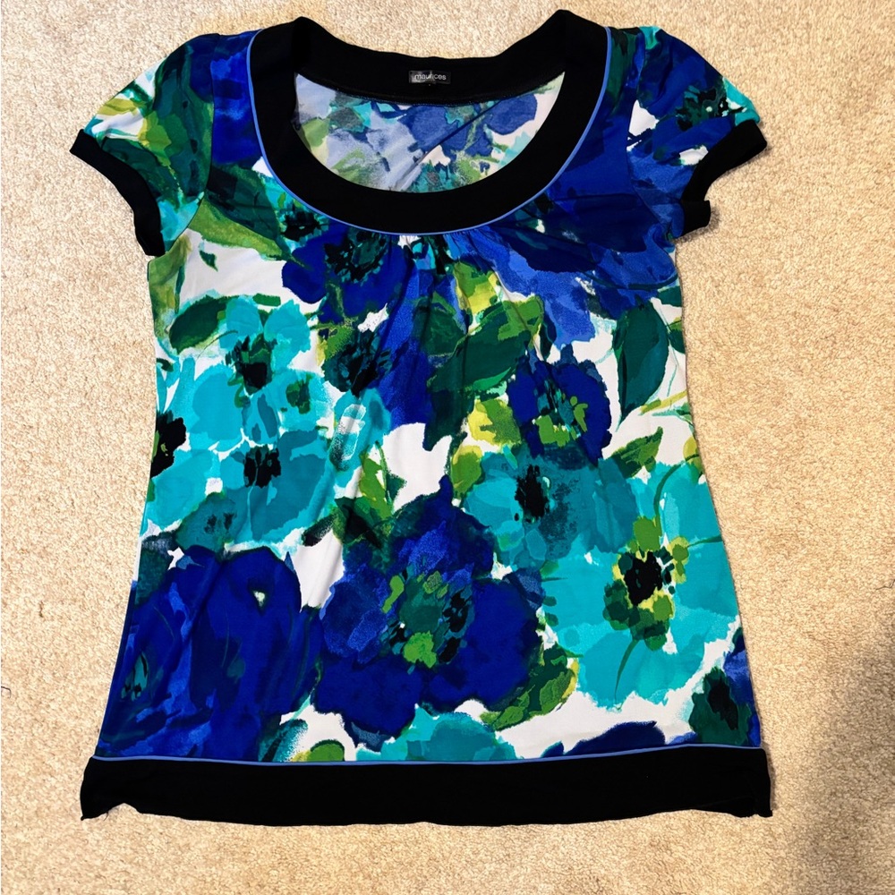 Tunic top with vibrant colors